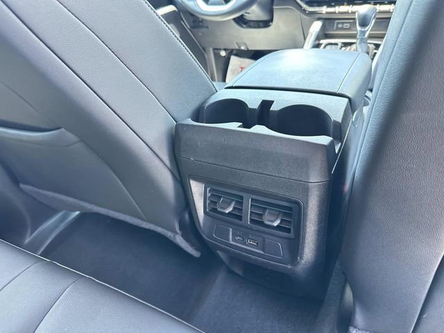 Used 2024 Chevrolet Colorado LT w/ LT Convenience Package III RWD image 13