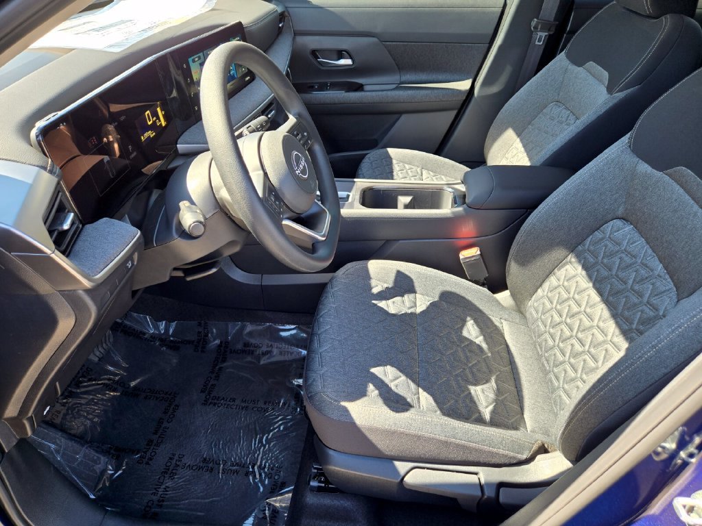 New 2027 Nissan Kicks SV w/ SV Premium Package FWD image 11