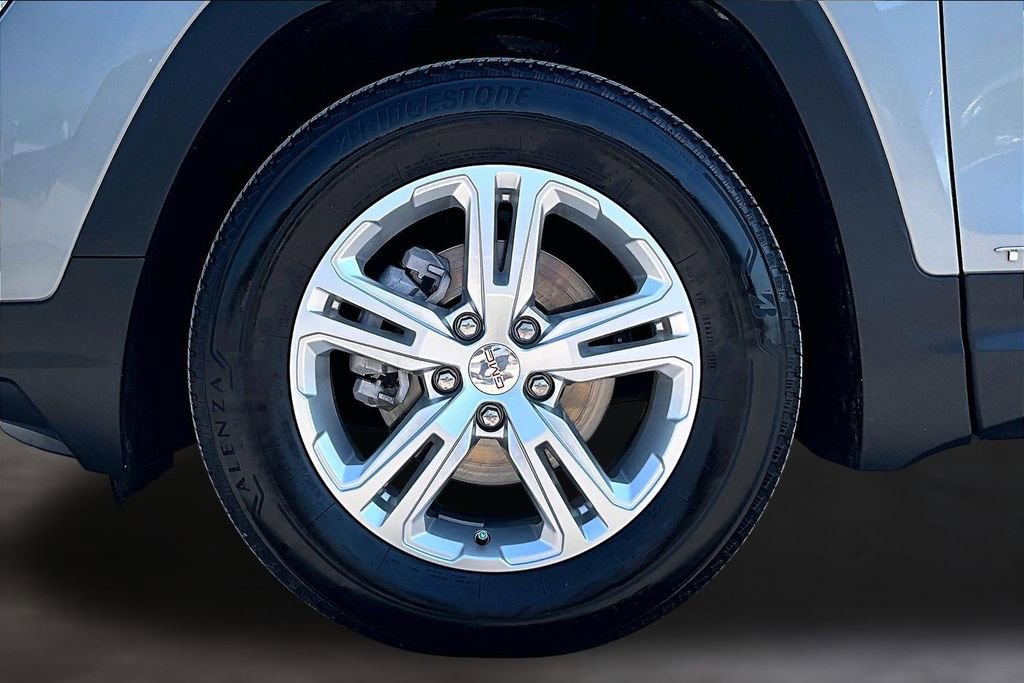 Used 2024 GMC Terrain SLE AWD/4WD image 31