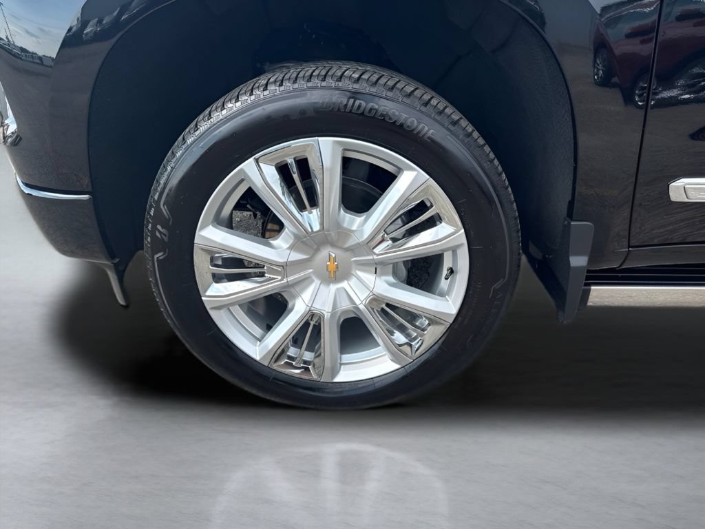 Used 2026 Chevrolet Silverado 1500 High Country AWD/4WD image 38