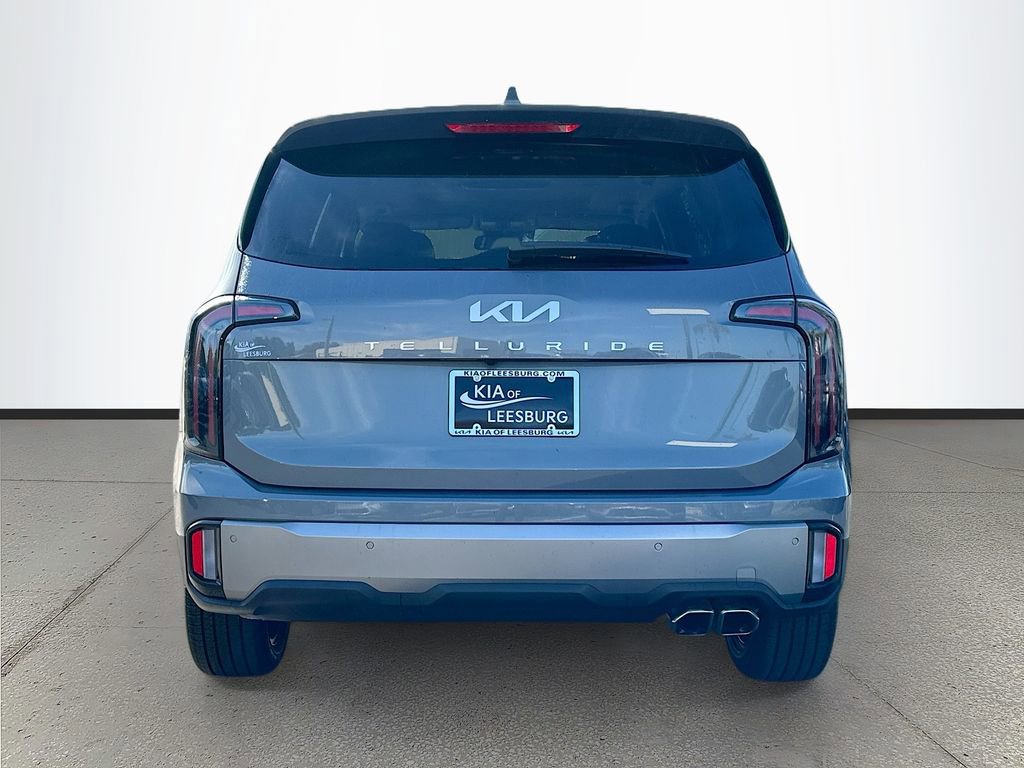 Used 2025 Kia Telluride EX w/ EX Captain's Chair Package image 6