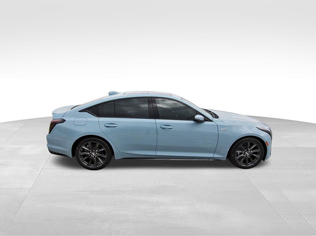 New 2026 Cadillac CT5 V image 5