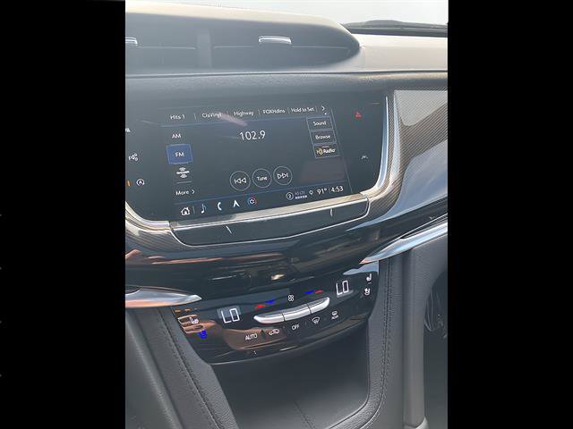 Certified 2025 Cadillac XT6 Premium Luxury w/ Platinum Package AWD/4WD image 16