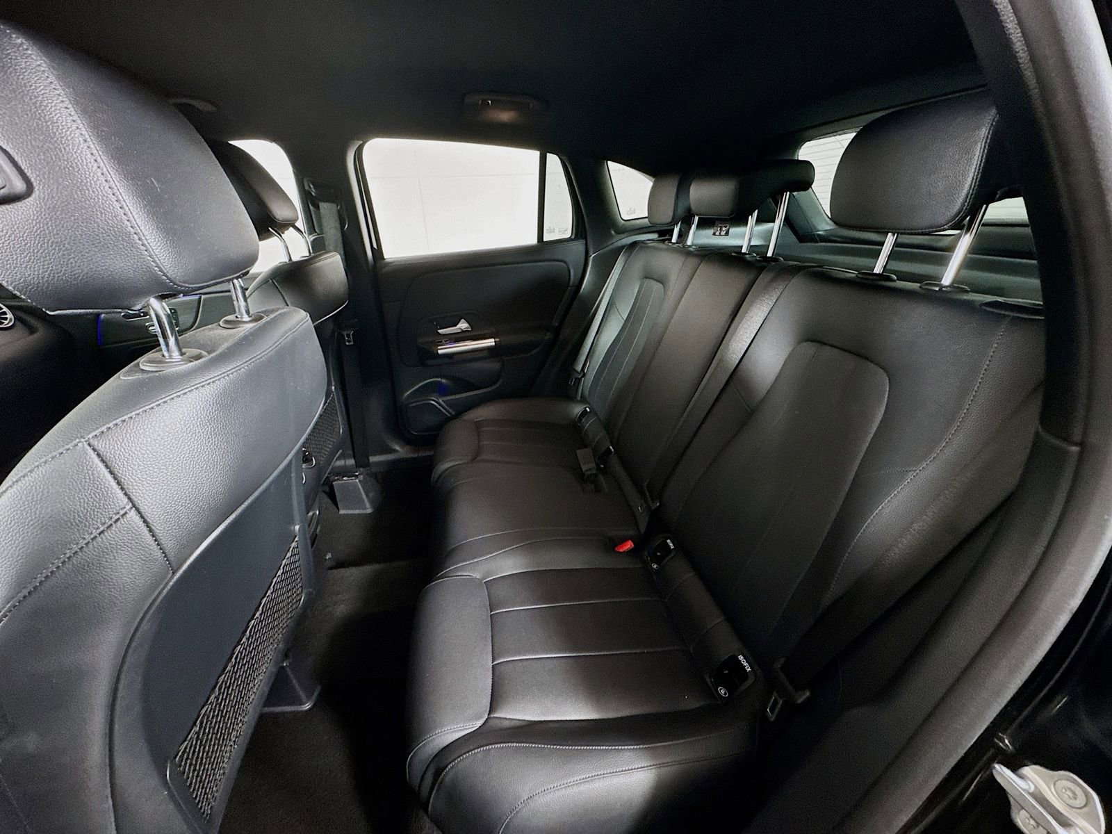 Used 2023 Mercedes-Benz GLA 250 4MATIC image 17