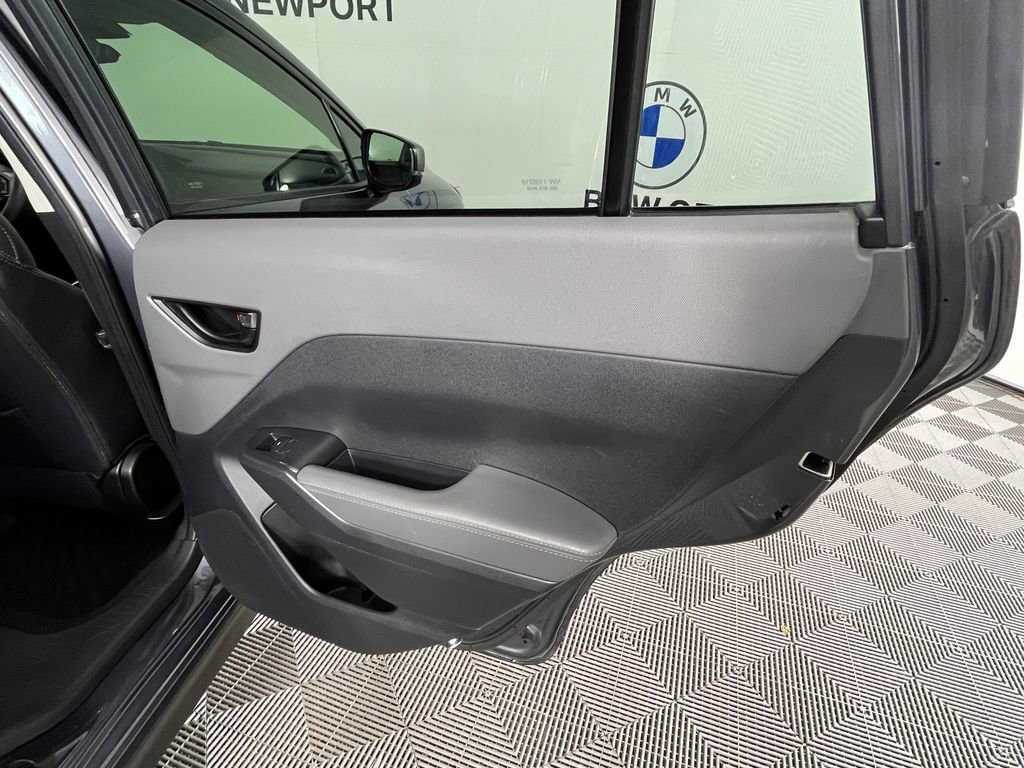 Used 2024 Subaru Crosstrek 2.0i Premium image 26