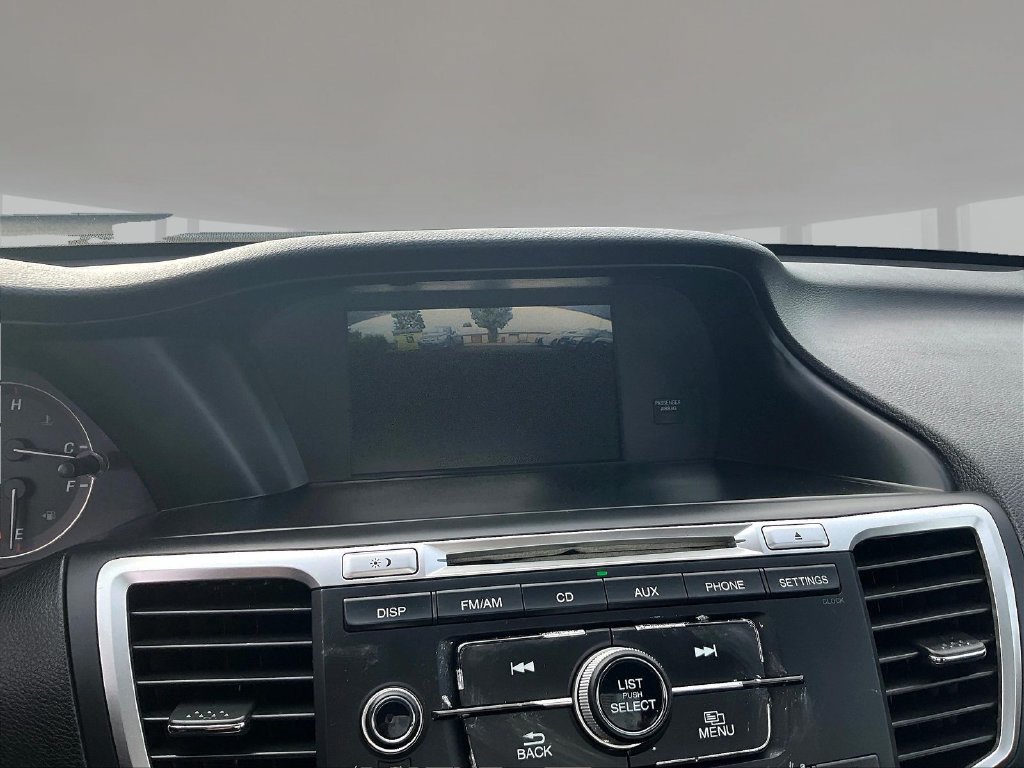 Used 2015 Honda Accord Sport image 13