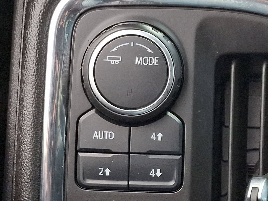 Used 2020 Chevrolet Silverado 1500 LT Trail Boss w/ Convenience Package AWD/4WD image 24