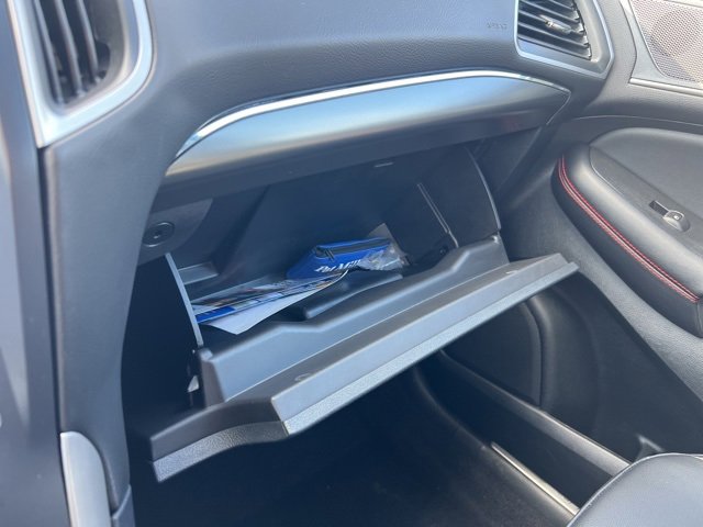 Certified 2023 Ford Edge ST-Line image 17