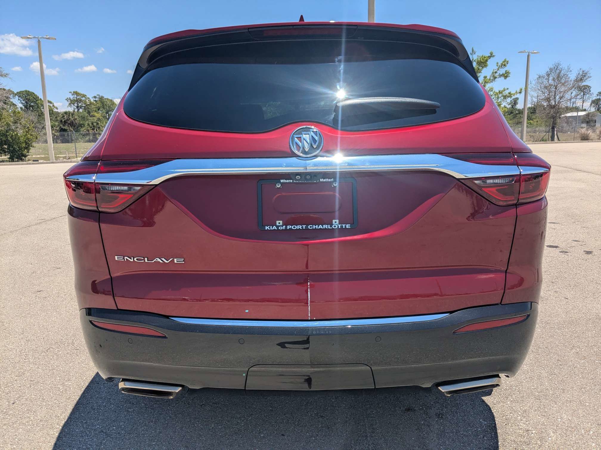 Used 2020 Buick Enclave Essence FWD image 6