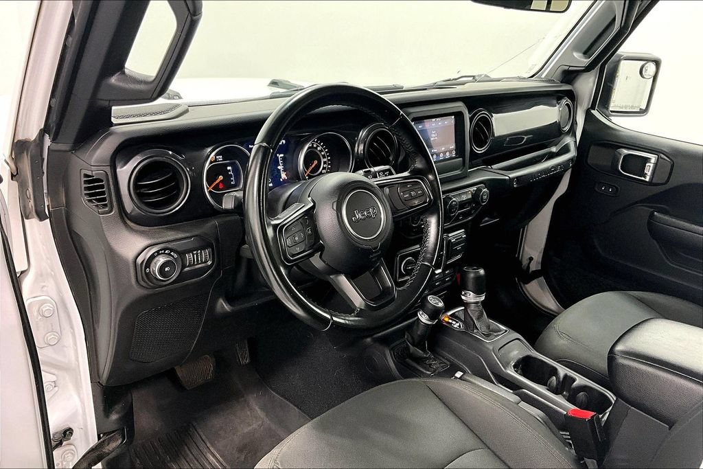 Used 2021 Jeep Wrangler Unlimited Sport AWD/4WD image 16