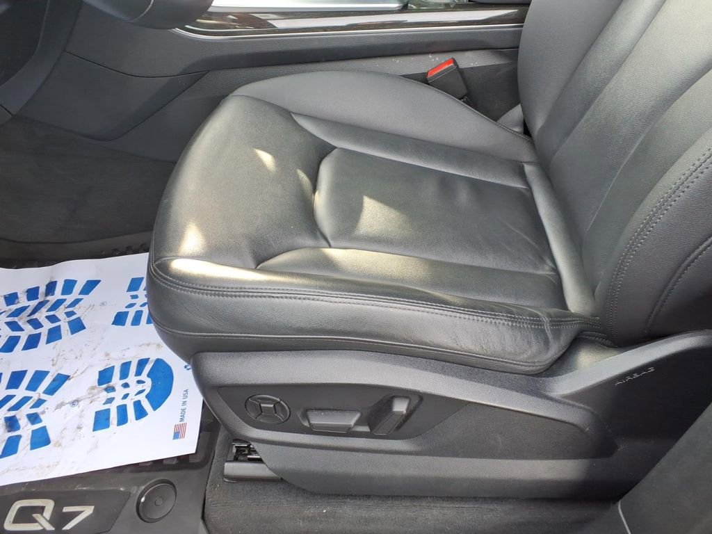 Used 2023 Audi Q7 2.0T Premium image 15