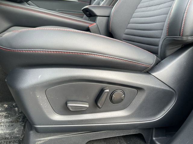 New 2026 Ford Explorer ST-Line w/ ST-Line Street Pack image 14