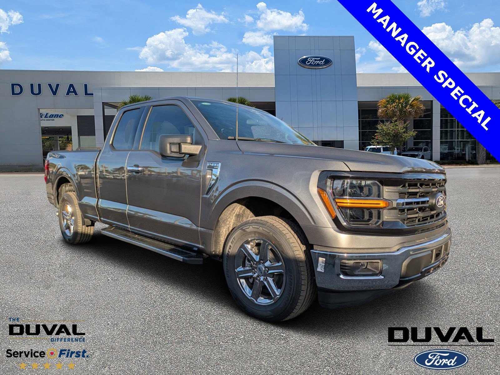 New 2025 Ford F150 XLT w/ Equipment Group 301A Standard