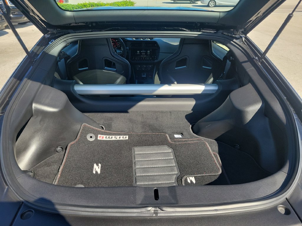 Certified 2024 Nissan Z Performance w/ Floor Mat Package RWD image 16