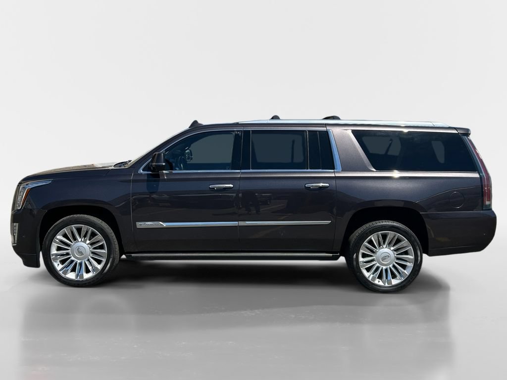 Used 2017 Cadillac Escalade ESV Platinum AWD/4WD image 2