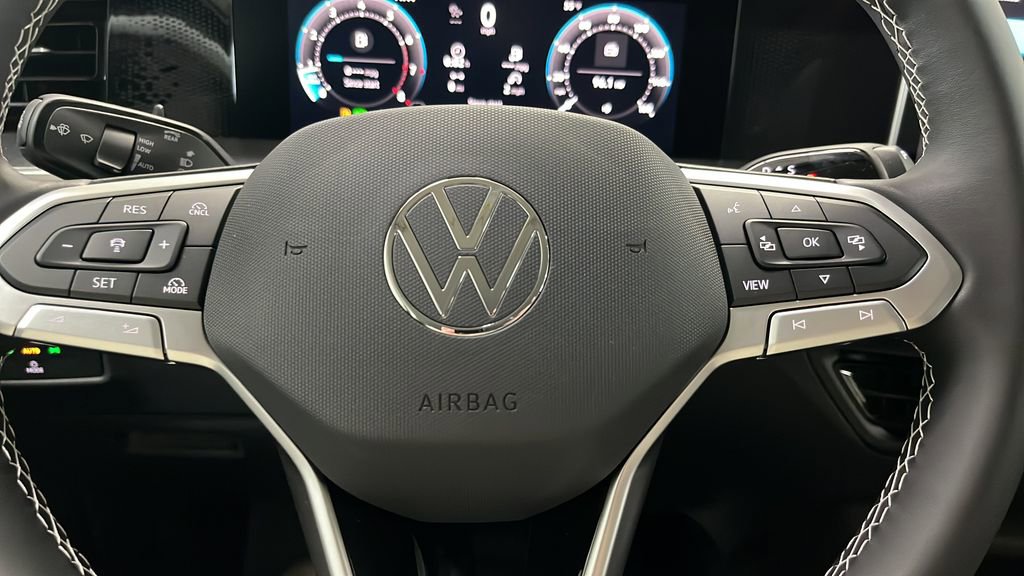 New 2026 Volkswagen Tiguan S FWD image 15