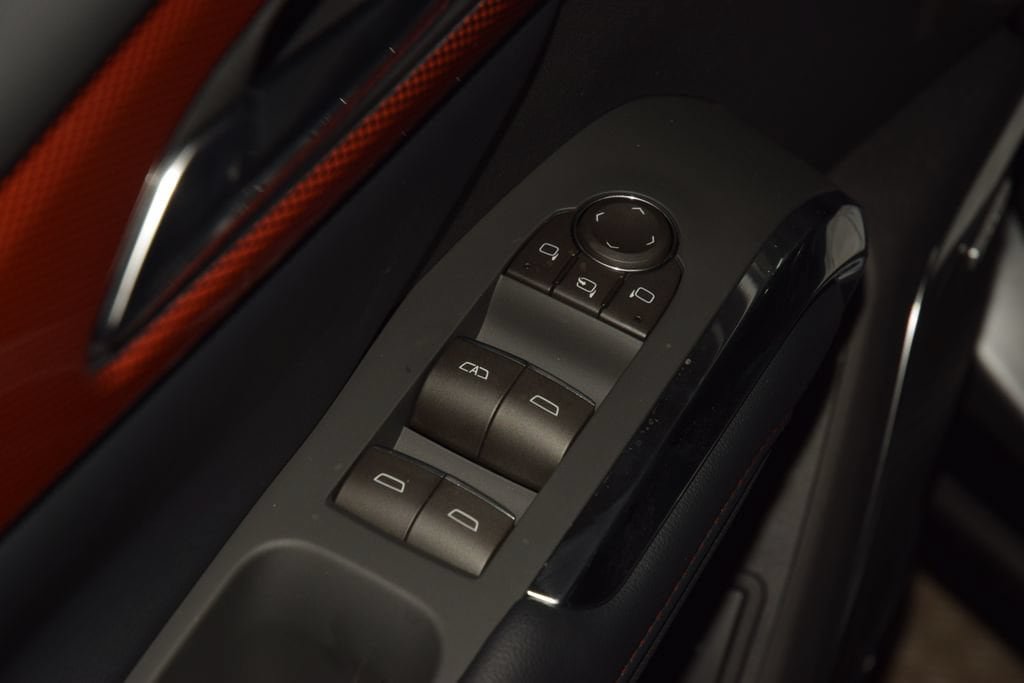 New 2026 Chevrolet Traverse RS AWD/4WD image 49