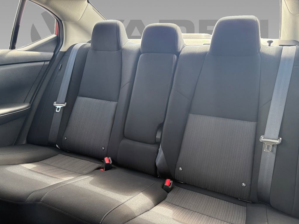 Used 2022 Nissan Sentra SV w/ All-Weather Package FWD image 4