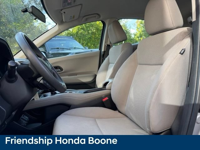 Used 2017 Honda HR-V LX image 19