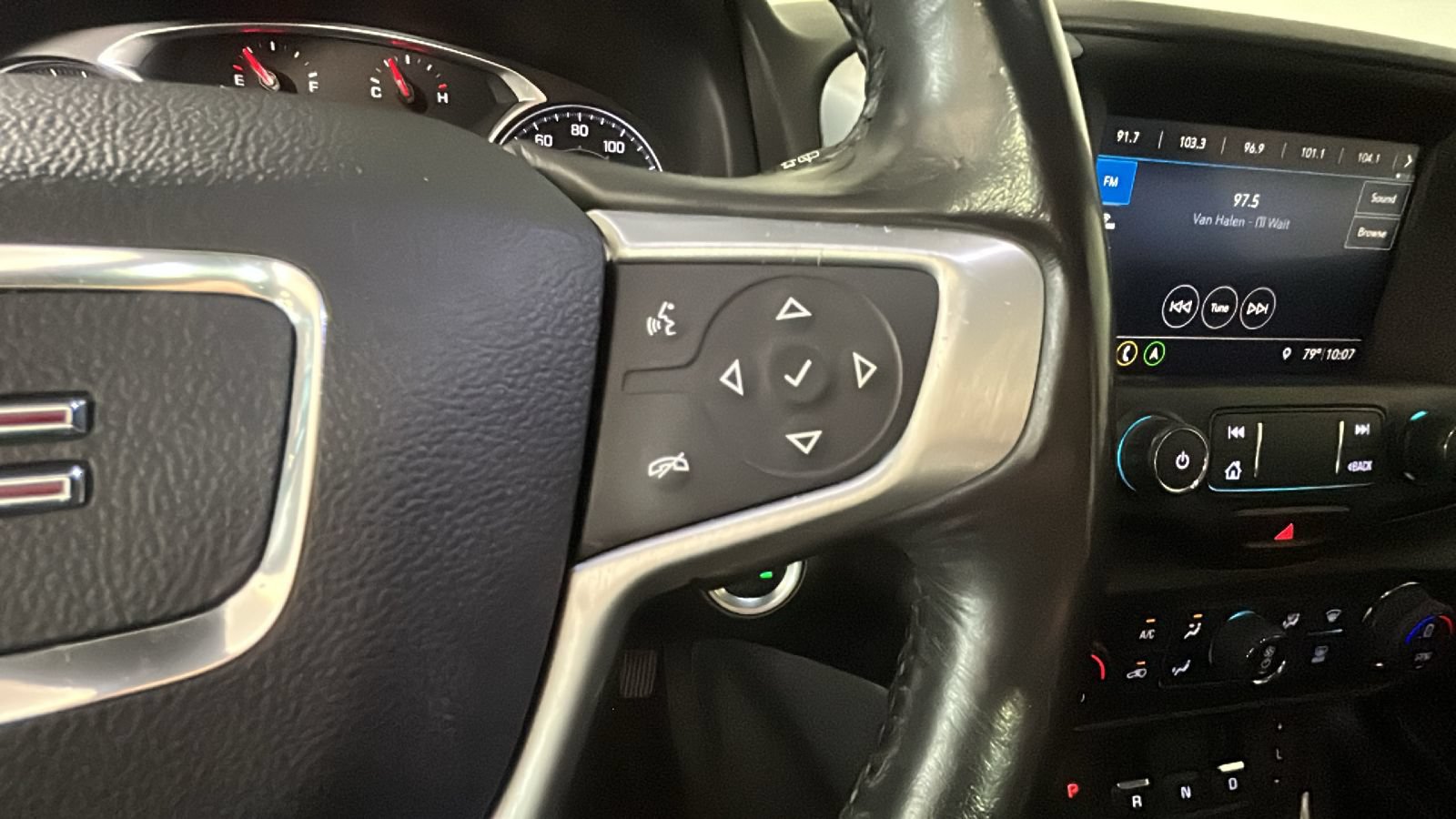 Used 2020 GMC Terrain SLE w/ Driver Convenience Package AWD/4WD image 20