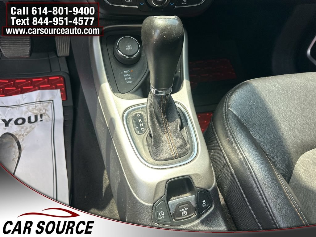 Used 2019 Jeep Compass Latitude AWD/4WD image 18