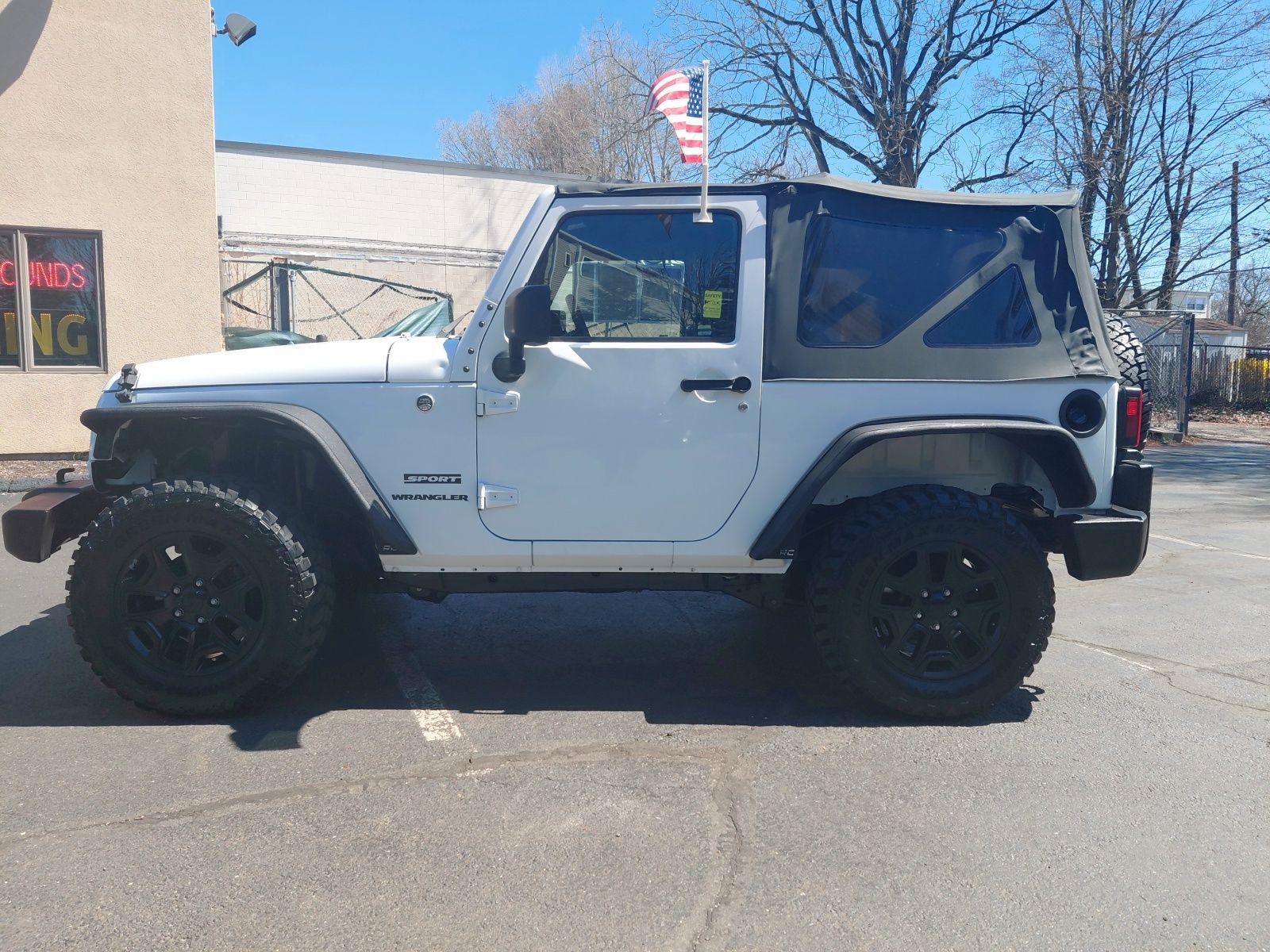 Used 2016 Jeep Wrangler Sport AWD/4WD image 22