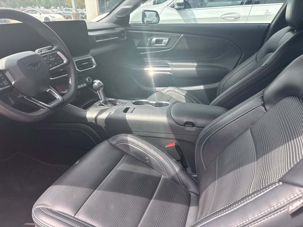 Used 2024 Ford Mustang GT Premium RWD image 9