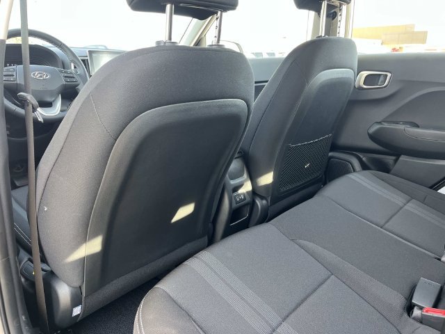 New 2026 Hyundai Venue SEL FWD image 19