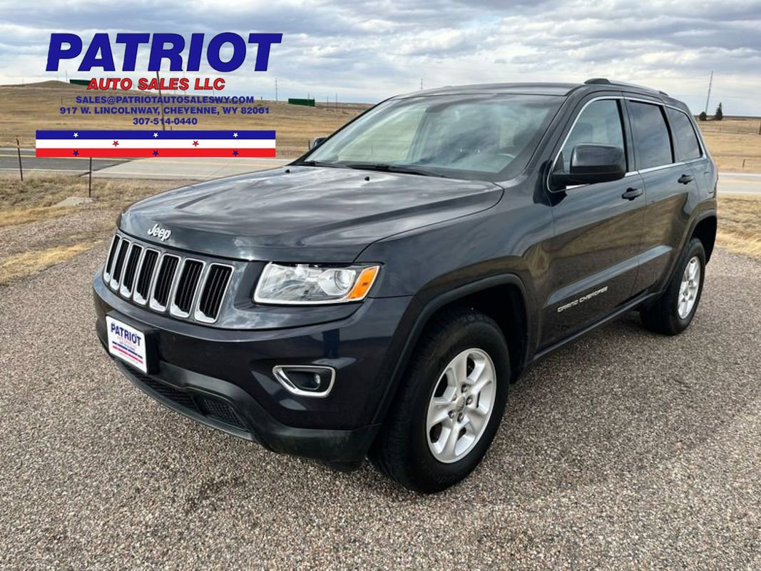 Used 2015 Jeep Grand Cherokee Laredo w/ Quick Order Package 23E