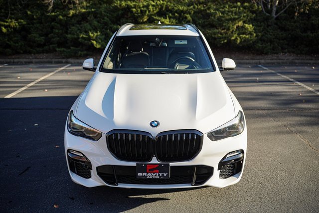 Used 2021 BMW X5 xDrive40i w/ M Sport Package image 16