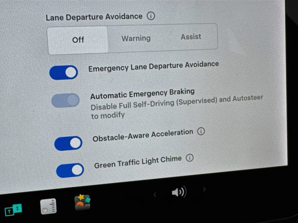 Used 2019 Tesla Model 3 Long Range AWD/4WD image 23