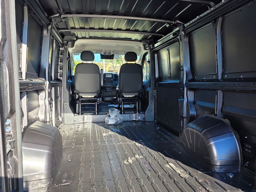 New 2026 RAM ProMaster 2500 FWD image 10