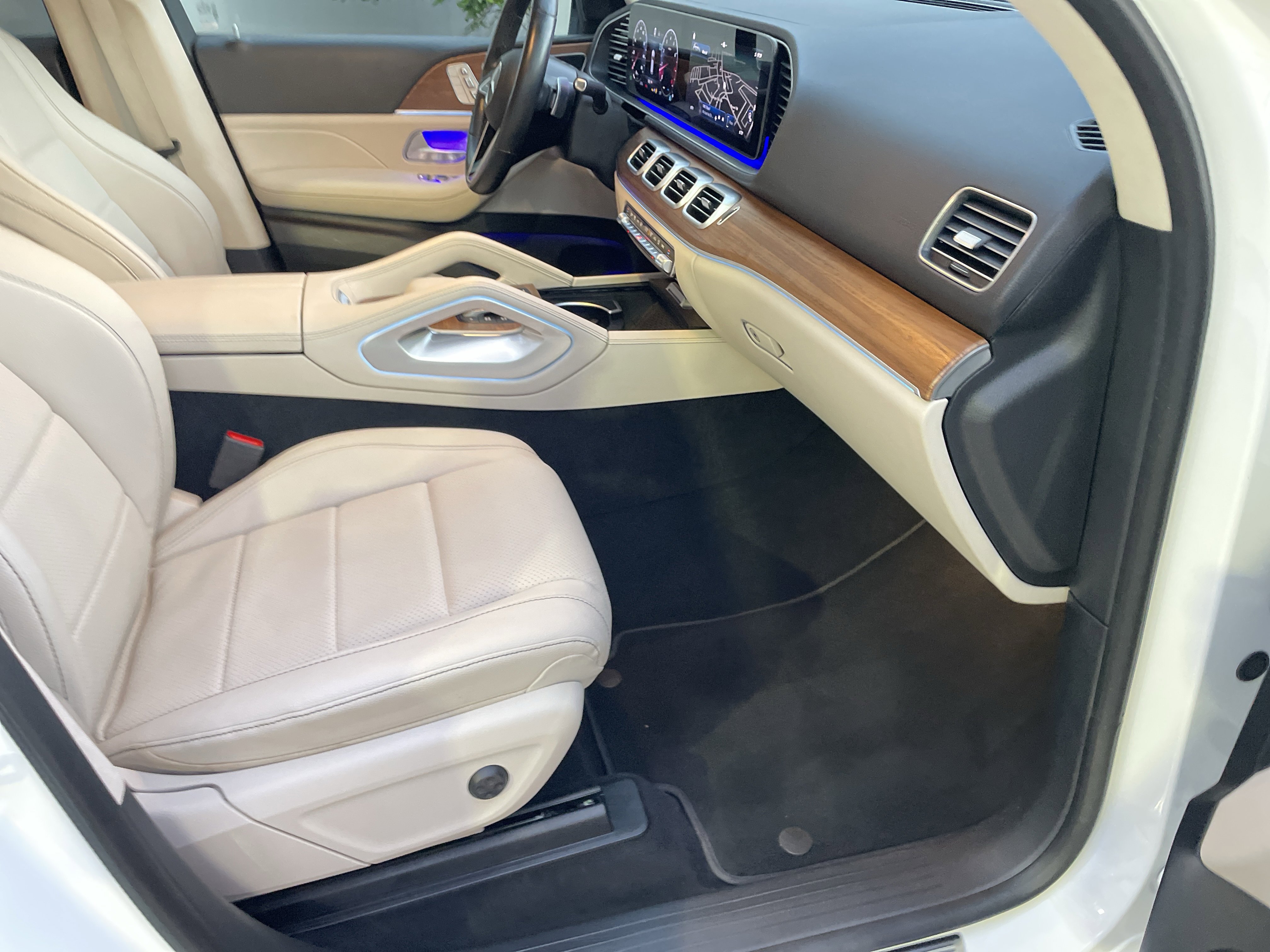 Used 2025 Mercedes-Benz GLE 350 4MATIC image 48