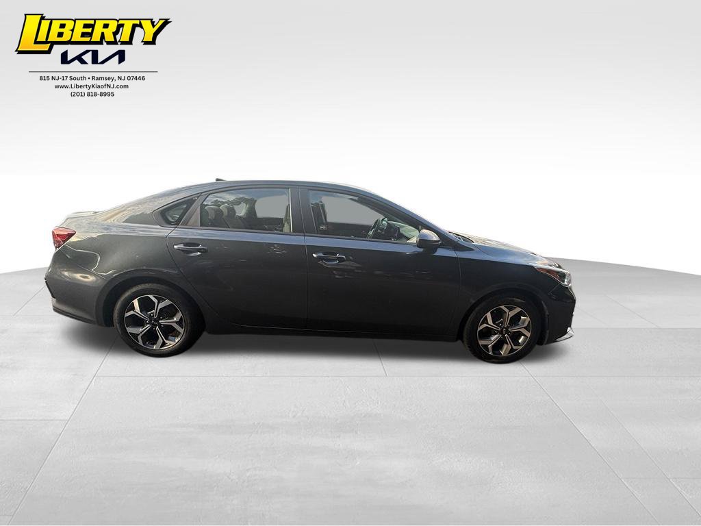 Used 2019 Kia Forte LXS FWD image 8
