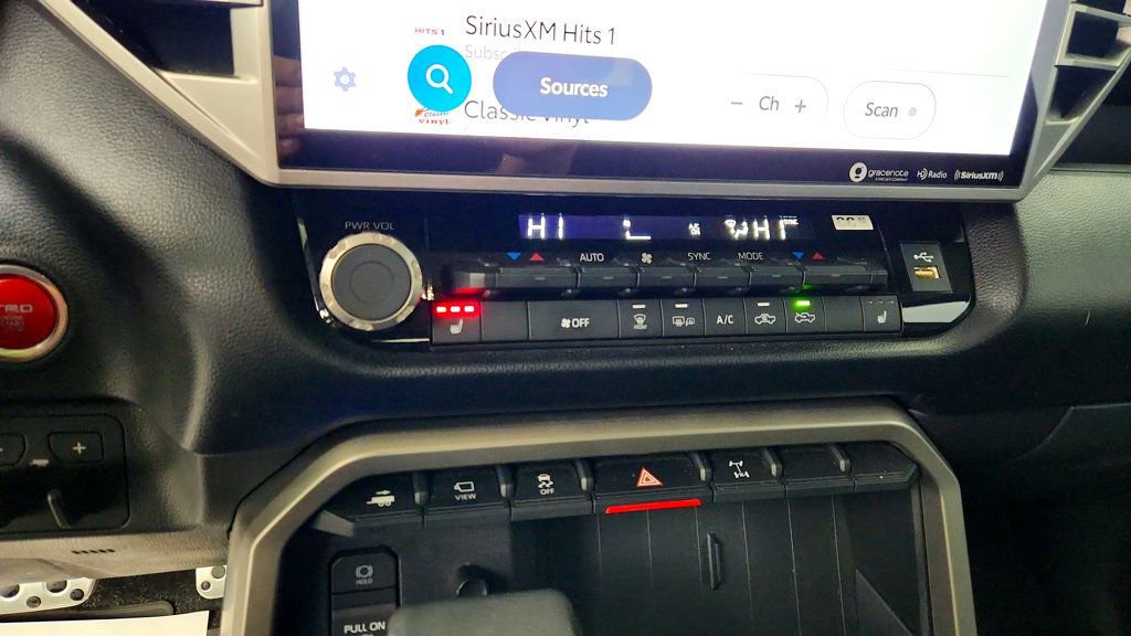 Used 2022 Toyota Tundra SR5 w/ TRD Off-Road Premium Package image 17