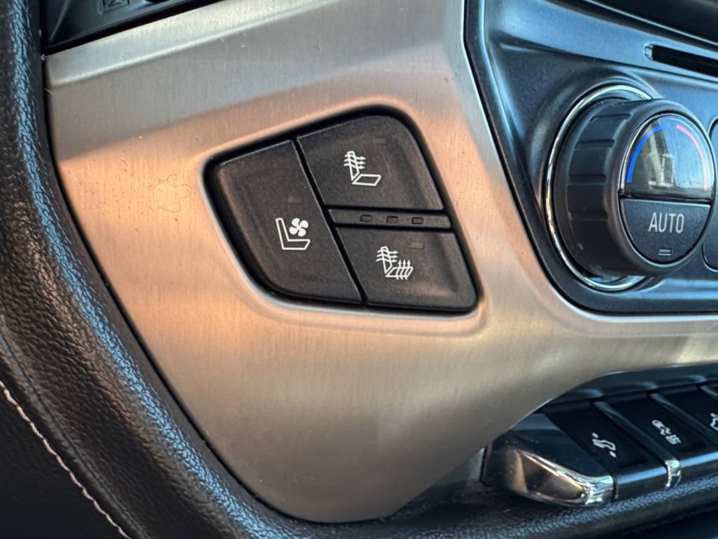 Used 2018 GMC Sierra 3500 Denali w/ Duramax Plus Package AWD/4WD image 31