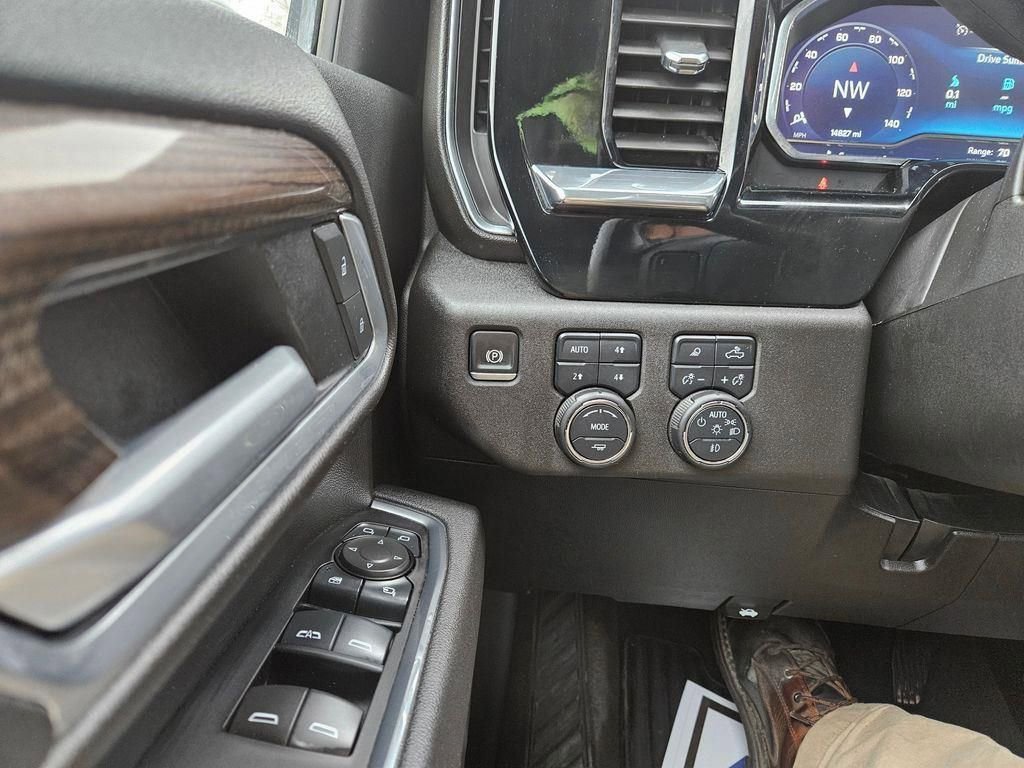 Used 2025 Chevrolet Silverado 2500 LT w/ All Star Edition image 16