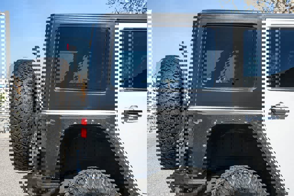 Used 2015 Jeep Wrangler Freedom Edition image 10