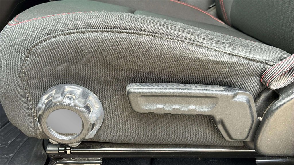 Used 2023 Jeep Gladiator Rubicon w/ Trailer Tow Package image 3