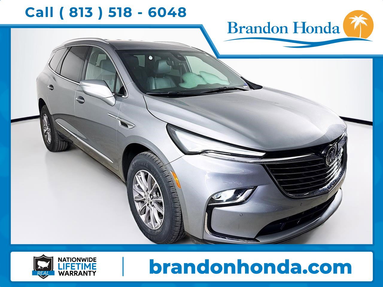 Used 2024 Buick Enclave Premium image 1