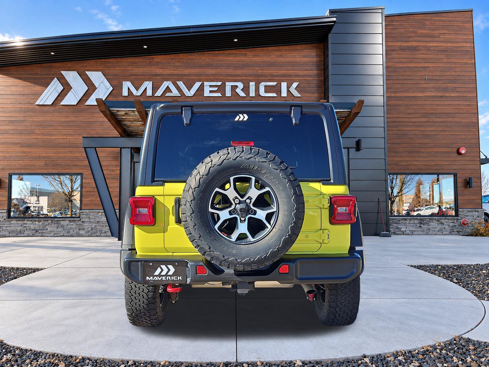 Used 2023 Jeep Wrangler Unlimited Rubicon w/ LED Lighting Group AWD/4WD image 6