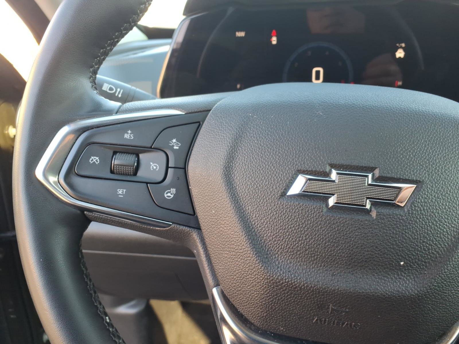 Used 2024 Chevrolet Trax ACTIV w/ Sunroof Package FWD image 21