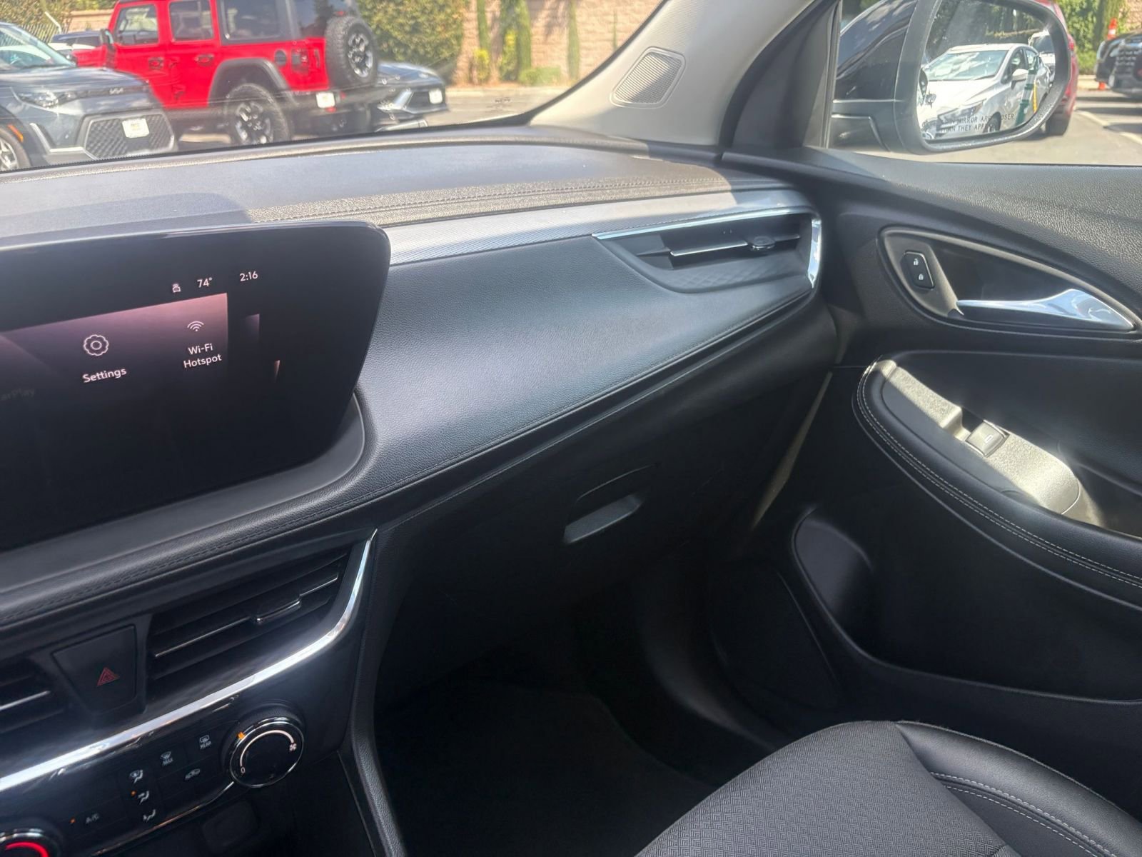 Used 2025 Buick Encore GX Preferred FWD image 34