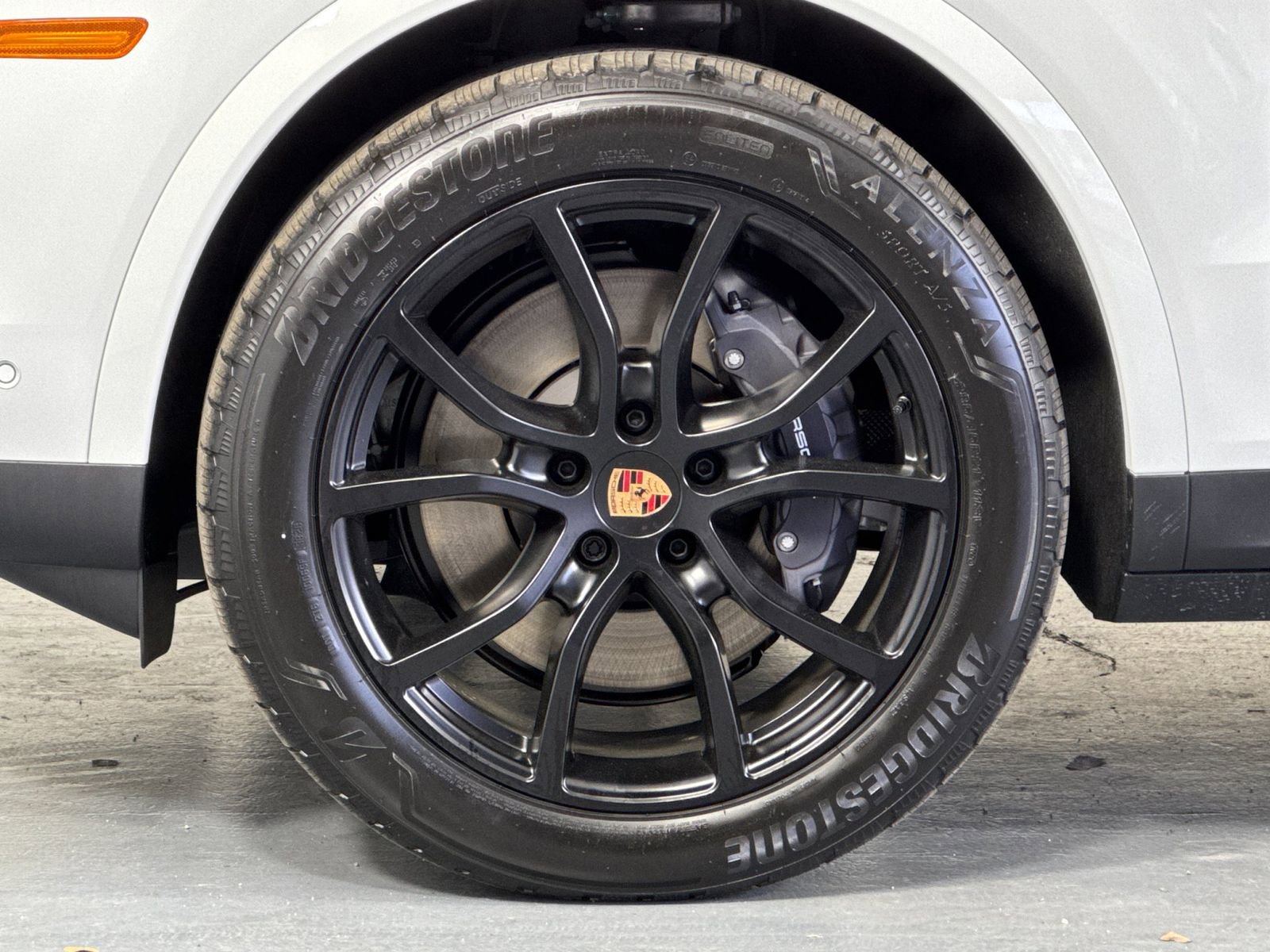 New 2026 Porsche Cayenne Coupe image 31