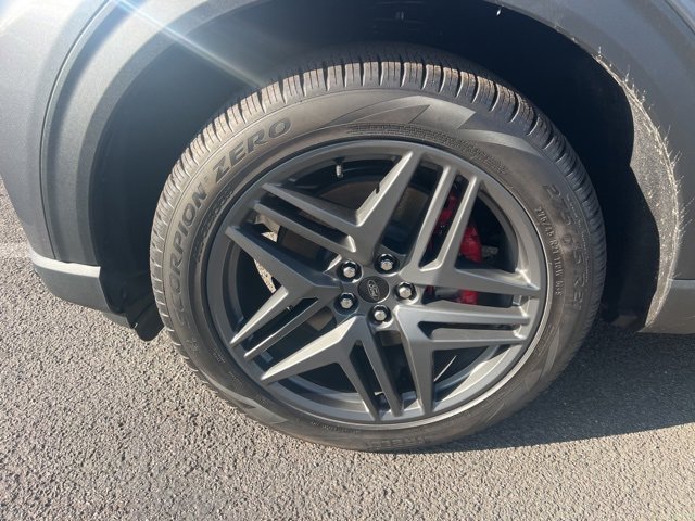 New 2025 Ford Explorer ST-Line w/ Premium Package image 4