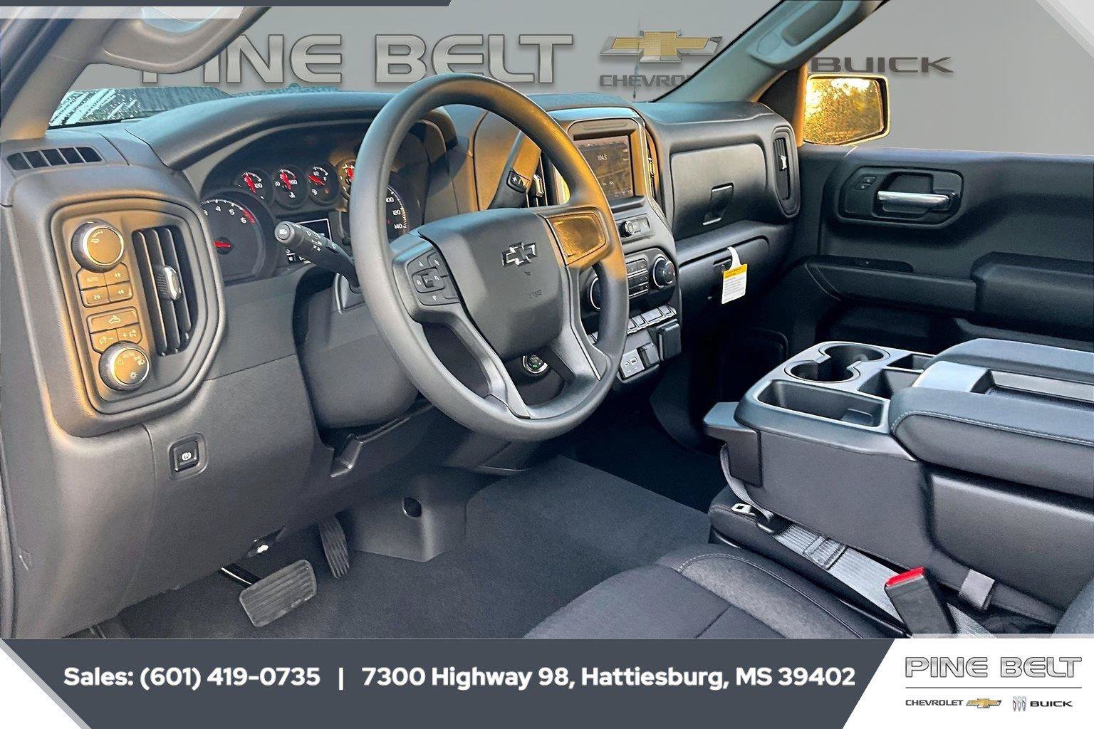New 2026 Chevrolet Silverado 1500 Custom Trail Boss w/ LPO, Dark Essentials Package AWD/4WD image 13