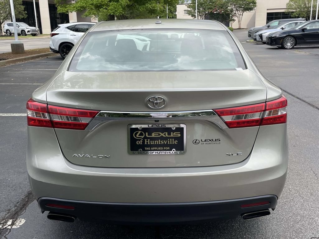 Used 2014 Toyota Avalon XLE Touring FWD image 3