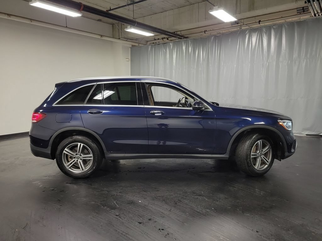 Used 2022 Mercedes-Benz GLC 300 4MATIC image 9