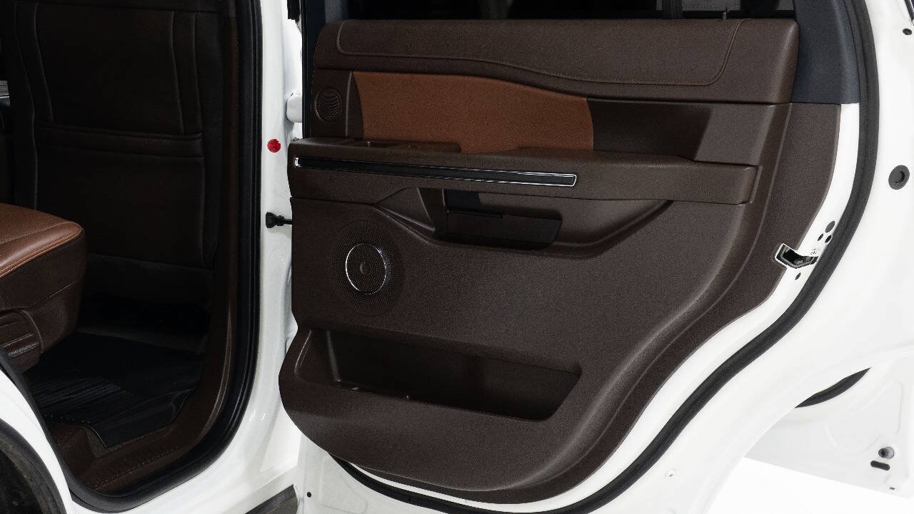 Used 2024 Ford Expedition King Ranch RWD image 32