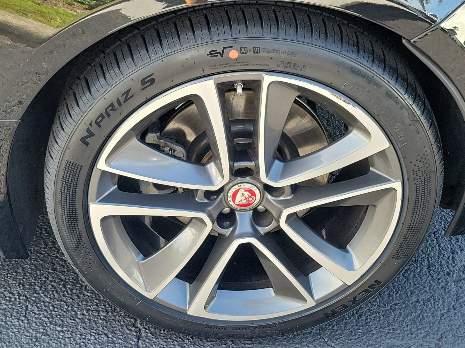 Used 2020 Jaguar F-TYPE Checkered Flag RWD image 8